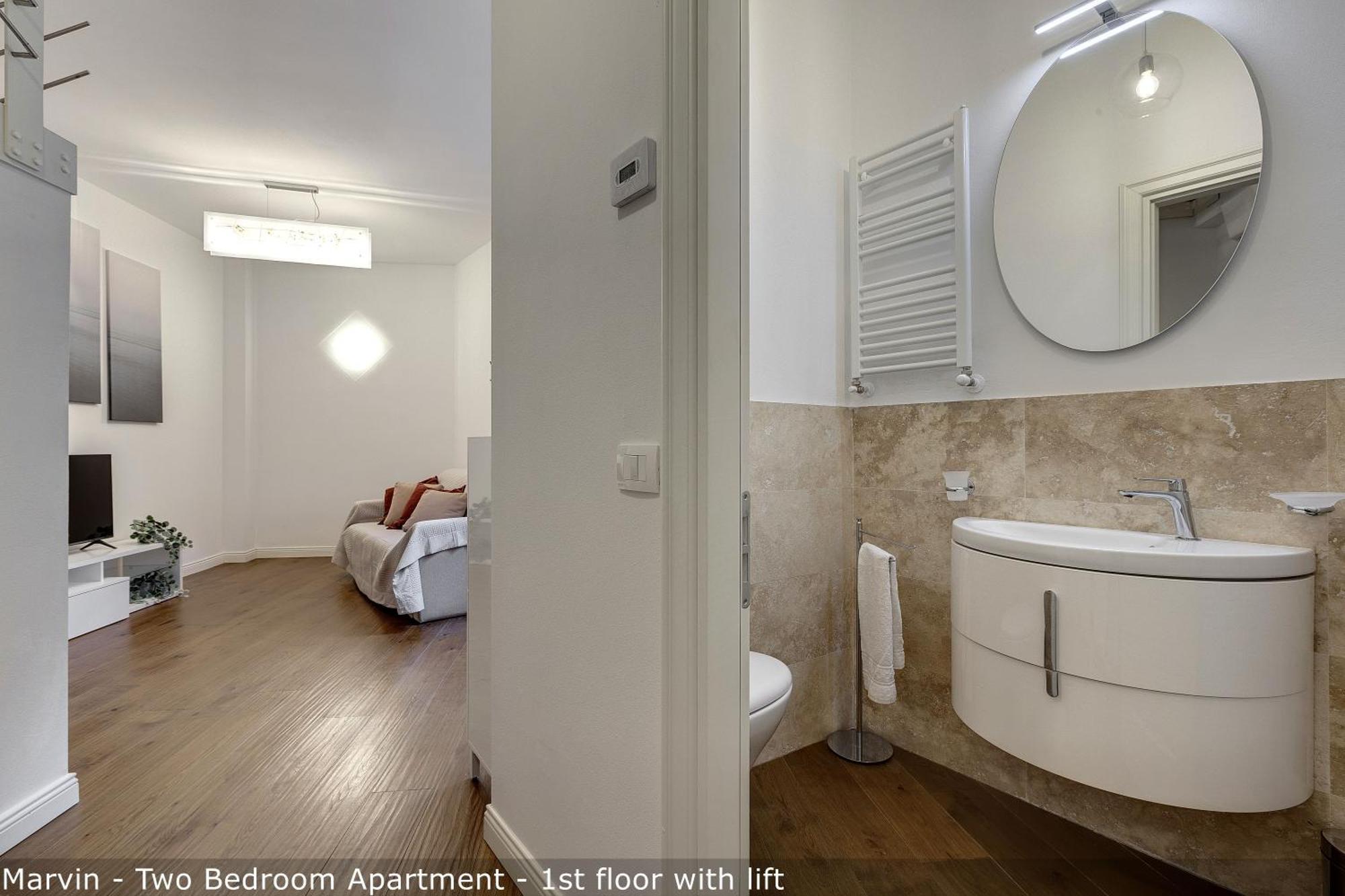 Bonnie - Clyde - Marvin Apartments By Mamo Florence Exterior photo