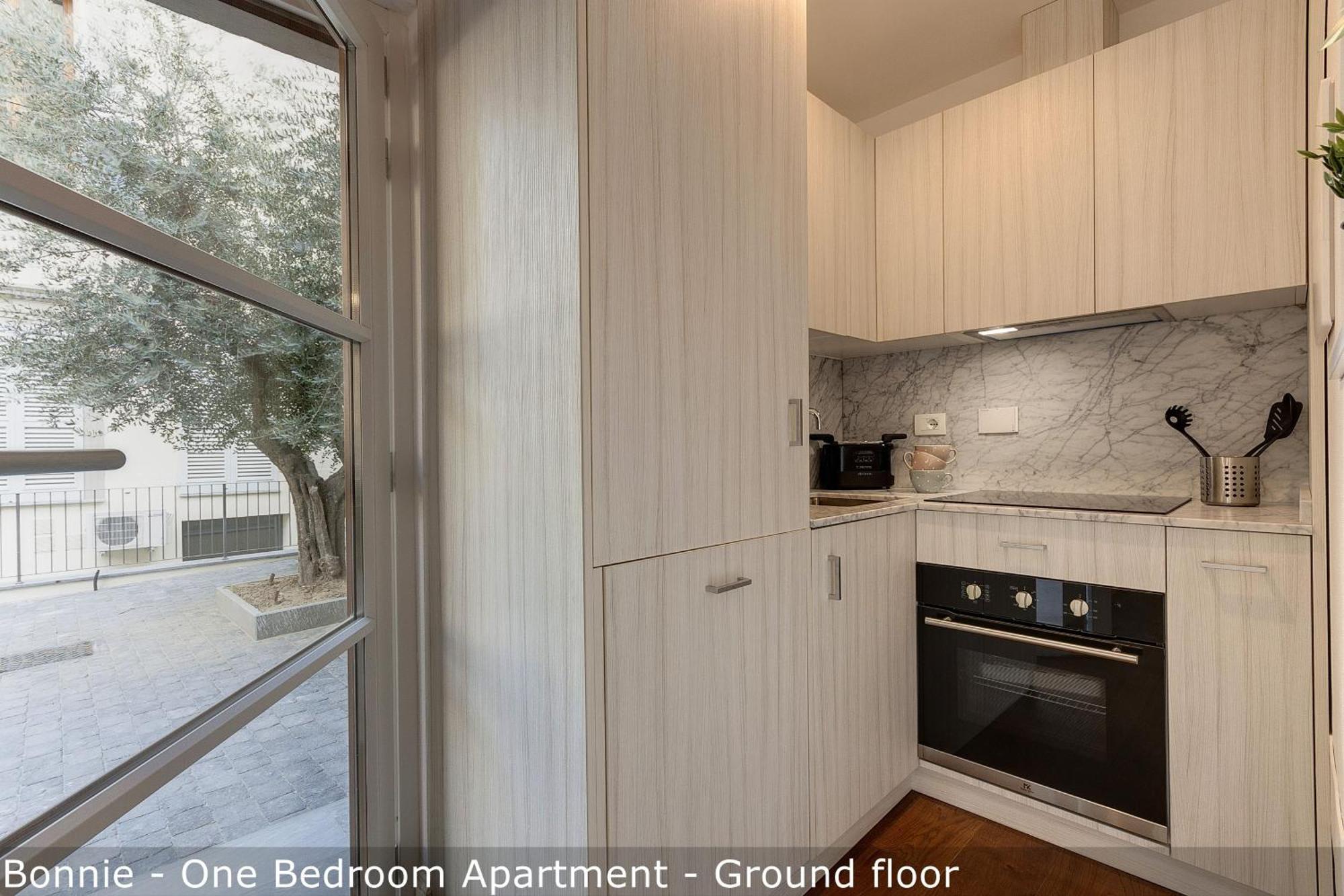 Bonnie - Clyde - Marvin Apartments By Mamo Florence Exterior photo